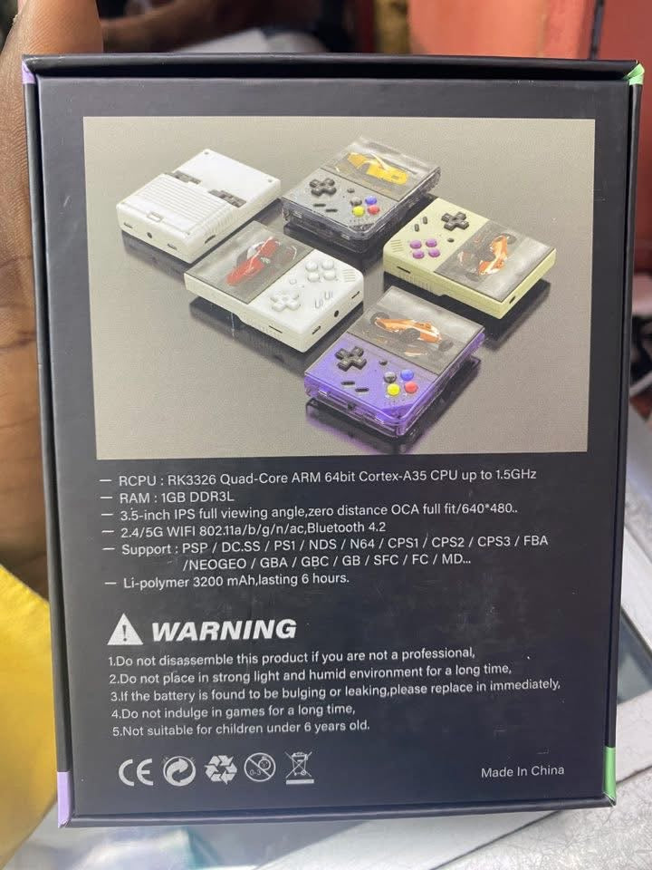 Console portable rétro R33s