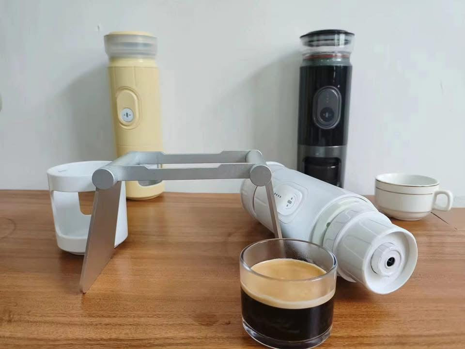 Machine à expresso portable, mini cafetière expresso USB, café moulu compatible, petite machine à café moulu à capsules manuelle de voyage de 18 bars, pour le camping, le bureau et la maison
